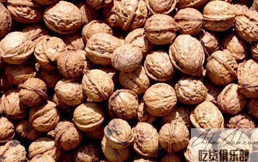 Linzhi Walnut