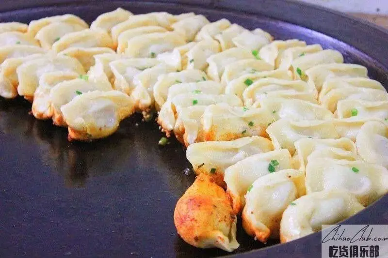 Guotie (Pot Stickers)