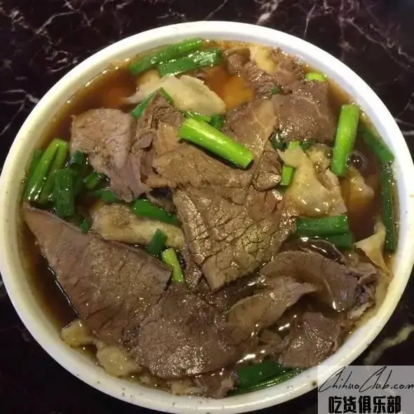 牛肉罩饼