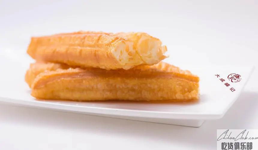 Tianjin Youtiao (Deep-Fried Dough Sticks)