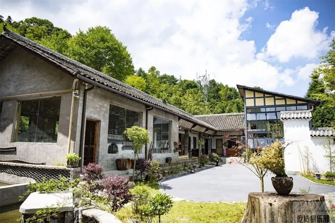 广元雨田山庄客栈