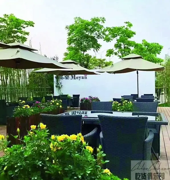 墨宴湖畔餐厅