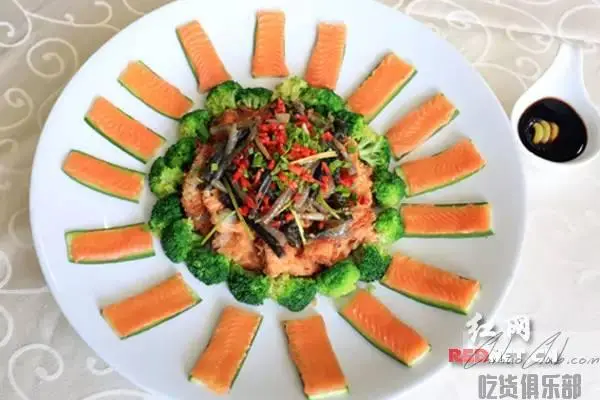 酿皮三文鱼