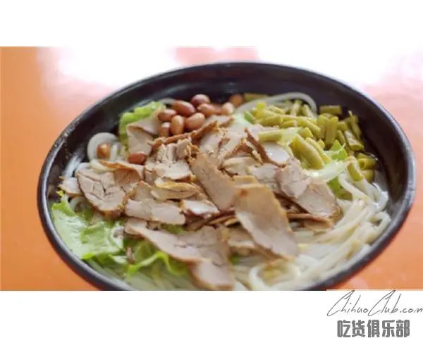 Qichun Sour Rice Noodles