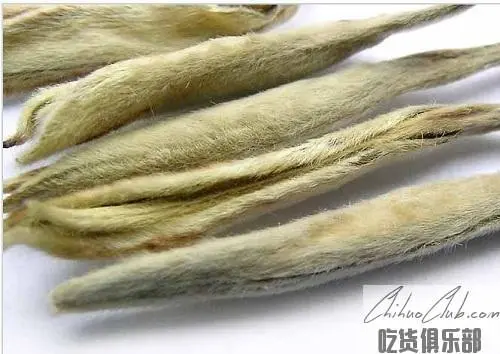 Renhua white hair tea